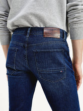 Load image into Gallery viewer, Tommy Hilfiger Bleecker Jeans Bridger
