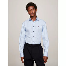 Load image into Gallery viewer, Tommy Hilfiger Stretch Poplin Shirt
