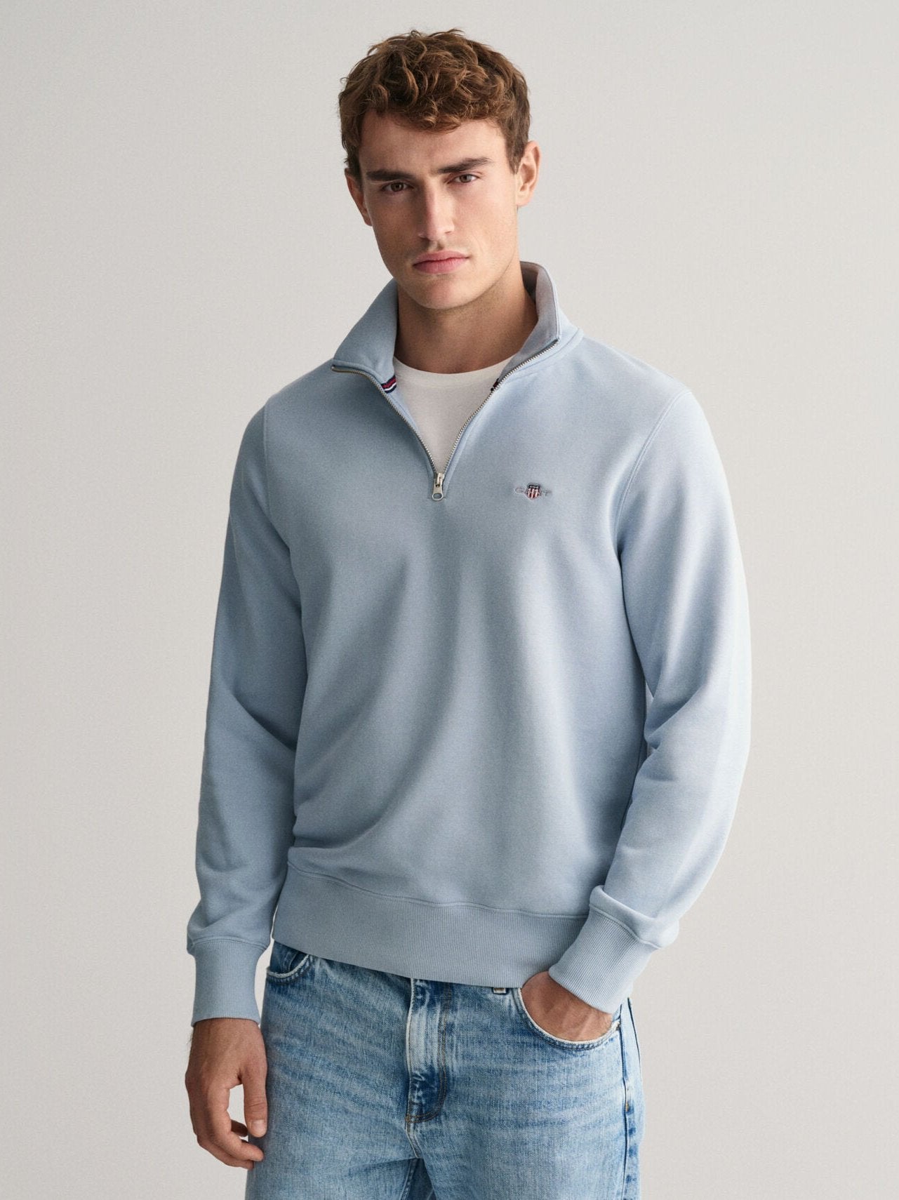 Gant Reg Shield Half Zip Sweatshirt