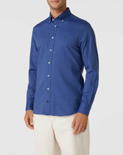 Load image into Gallery viewer, Tommy Hilfiger Regular Fit Oxford Shirt
