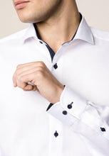 Load image into Gallery viewer, Eterna Slim Fit Shirt White 8100/00 - JR MCMAHON EXCLUSIVE MENSWEAR
